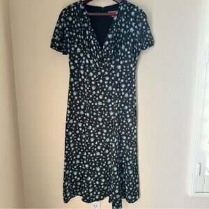 Betsey Johnson Midi Babydoll Dress Black & Blue Floral Satin Puff Sleeves Sz 8